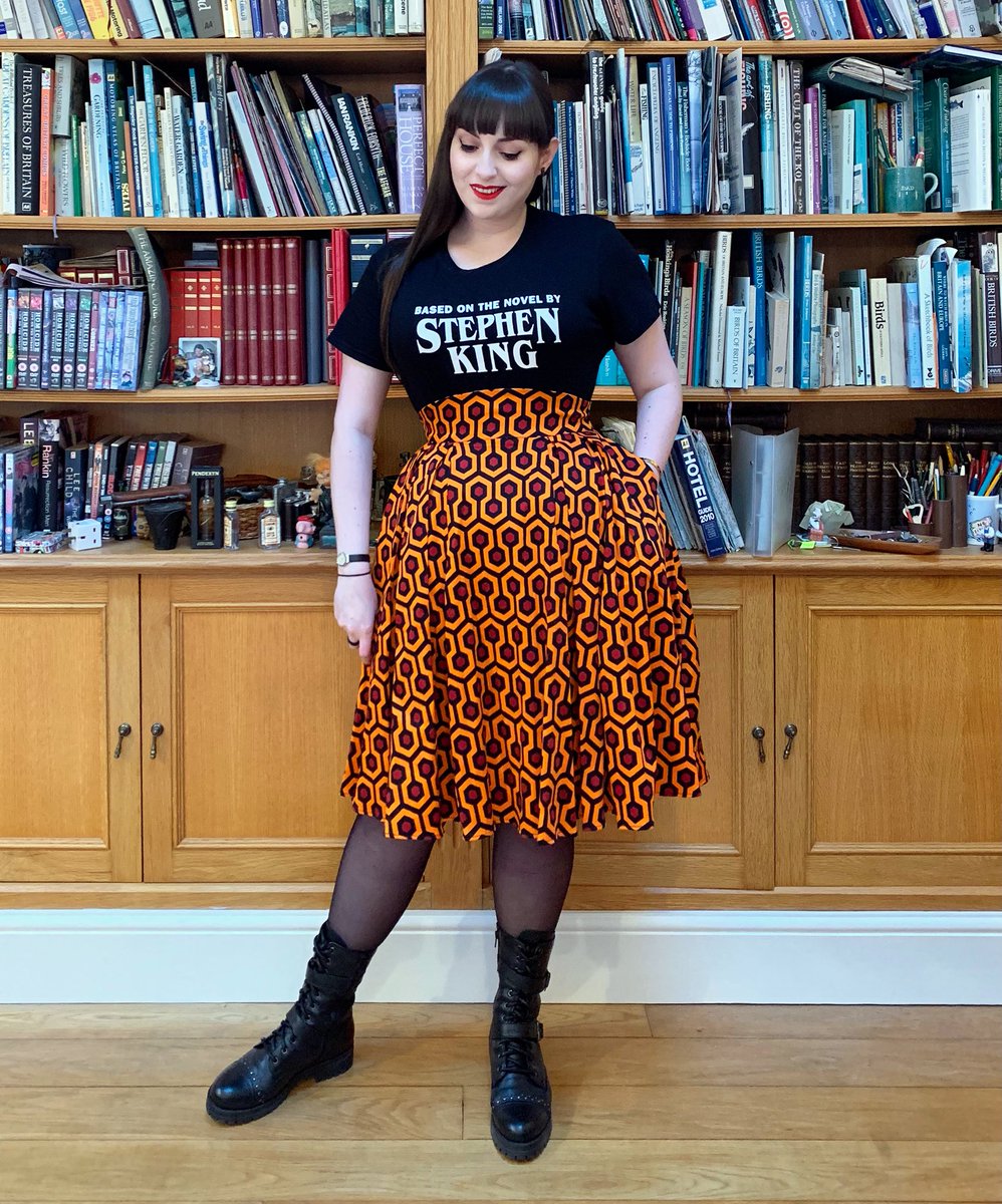This is my new favourite skirt k thanx bye 🧡 @teampinup #TheShining