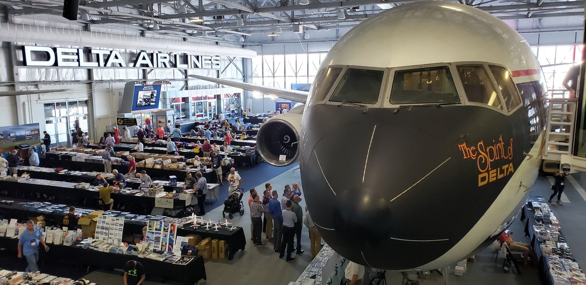 FlightWing's tweet photo. @airport_girl @dlflightmuseum Back at ya... https://t.co/LFLZO6JYjR
