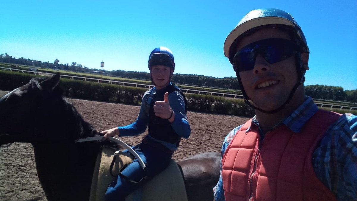 mn_padilla's tweet photo. Terminando en San Isidro con Pepe 💪🏇 https://t.co/ZamTcLU3eM