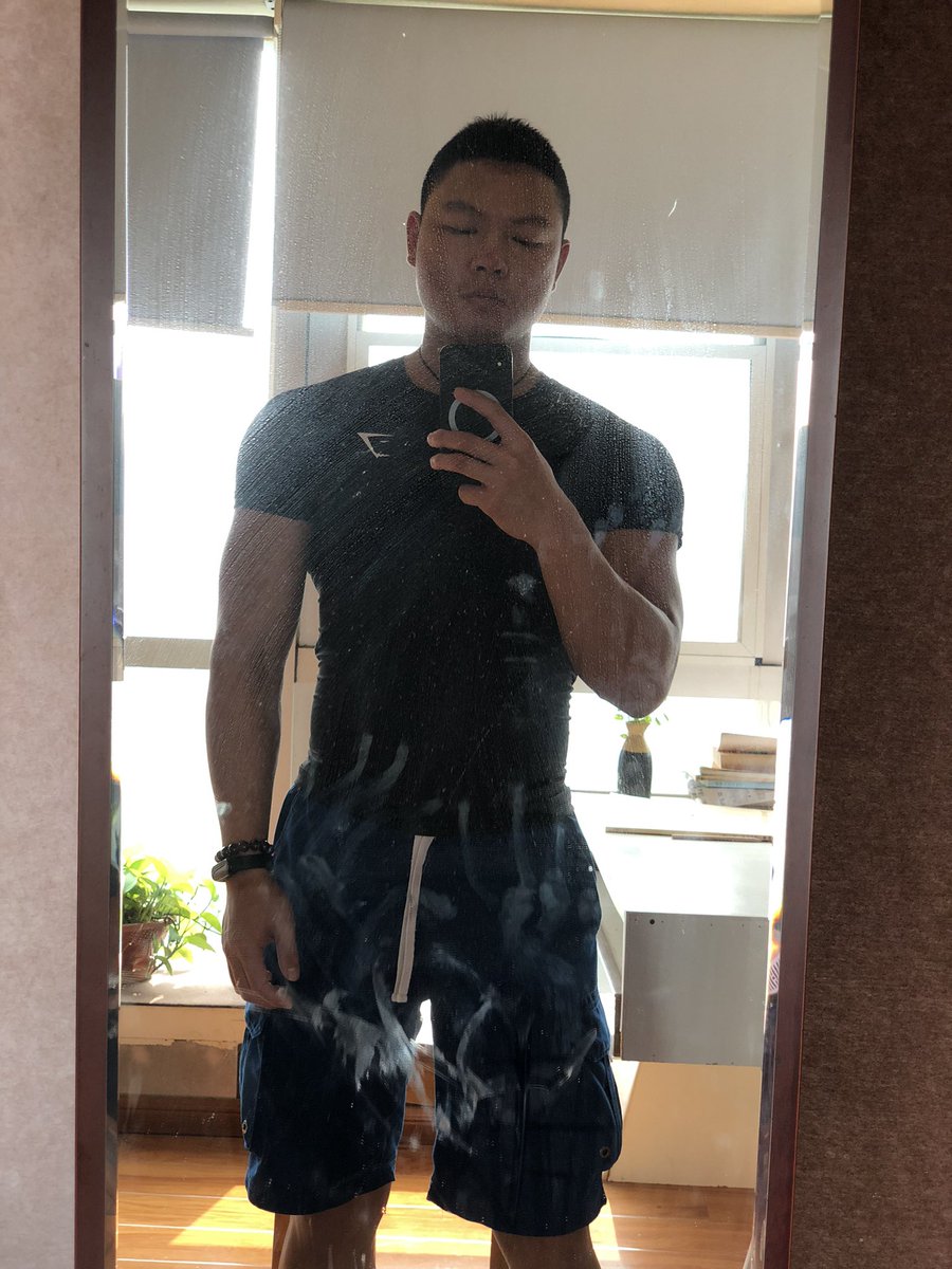 leechuin's tweet image. 曾经被盗号，很多删不过来了，不是我发的