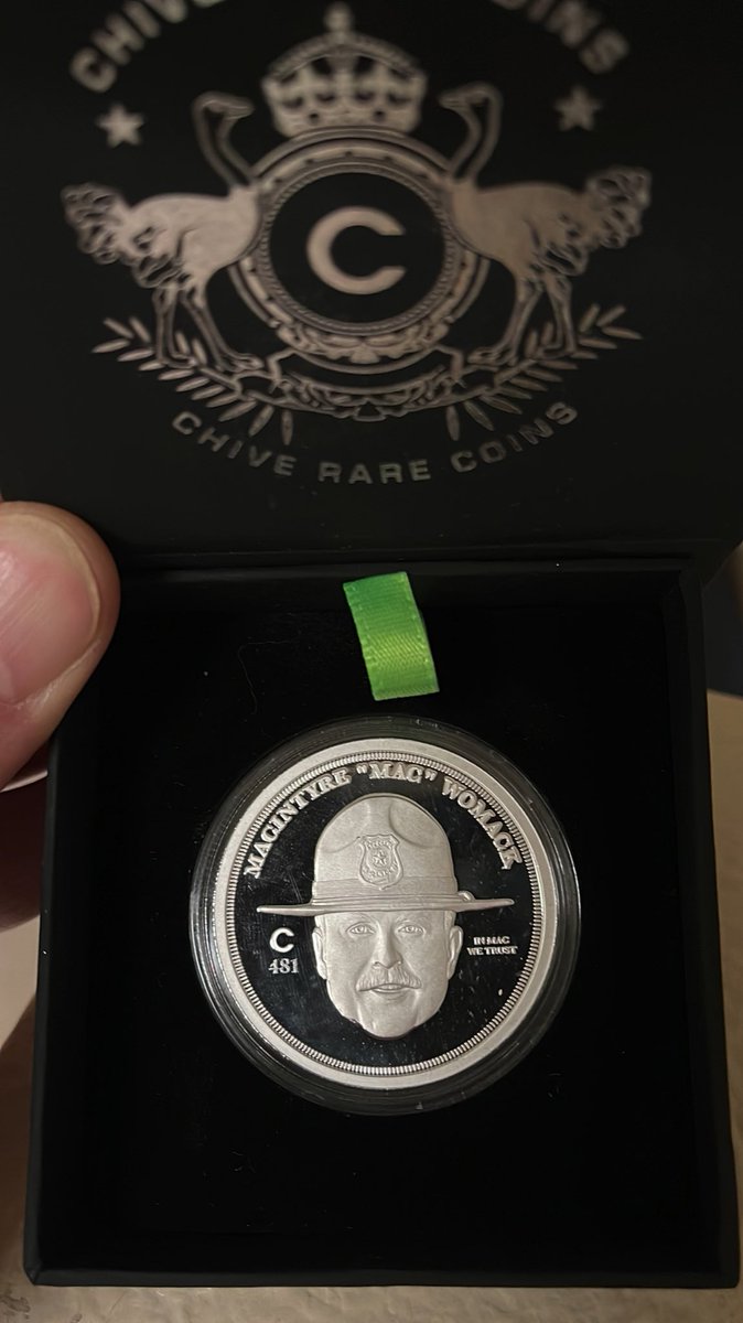 myspacerefugee's tweet photo. @theCHIVE I got my Mac coin but didn’t receive the NFT that was advertised to go with it in the email. Are they coming later? #thechivery #chive #brokenlizard #Mac #NFTs #NFT #SuperTroopers #rarecoins https://t.co/1aidZffWZO