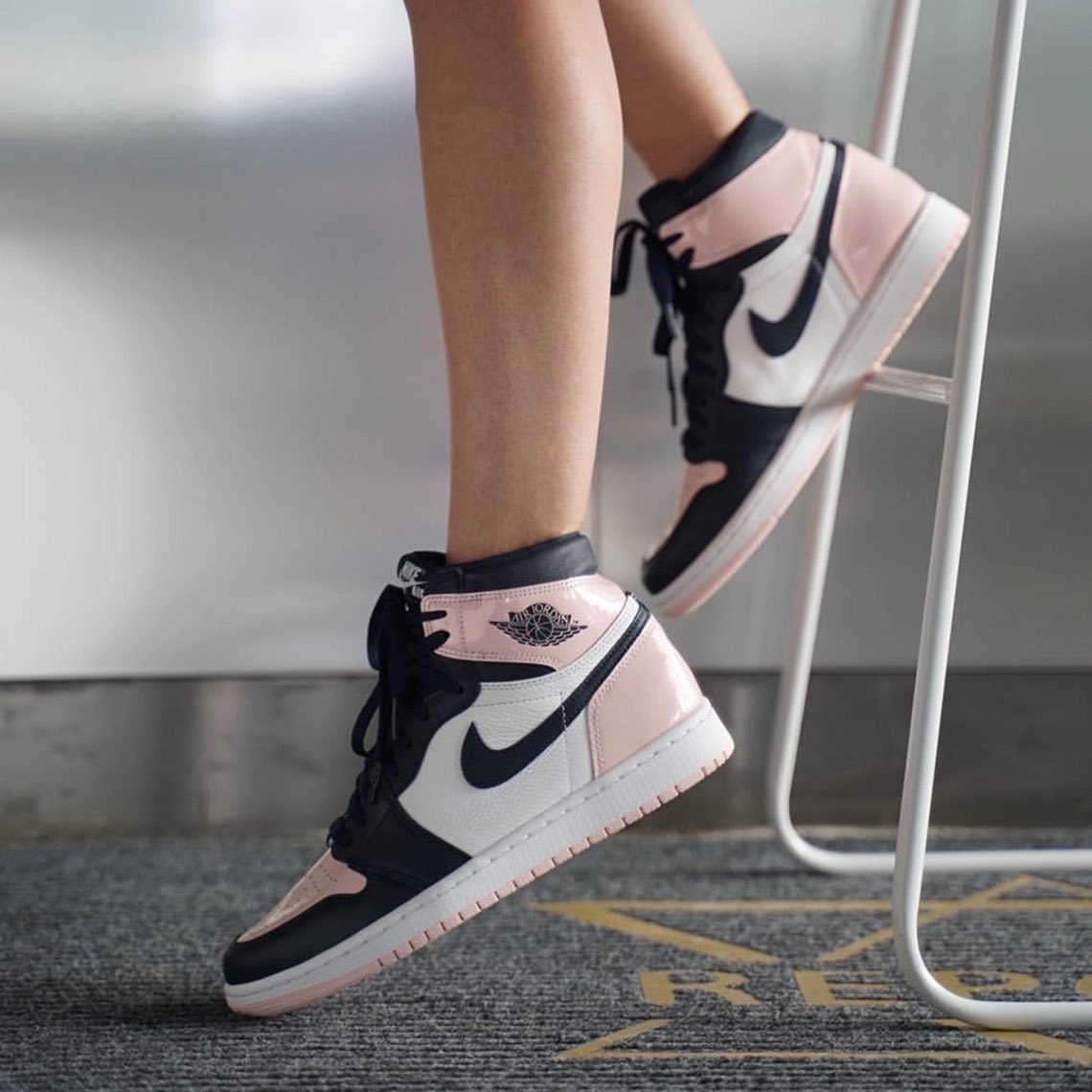 Cali1of1s_'s tweet photo. Atmospheres
Jordan 1 High OG’s
(W) Sizes 
Releases Dec.22
BUUTTT, we have select sizes NOW💓💓🤍🤍
#Westcoastkicks https://t.co/OCCIGcVZfw