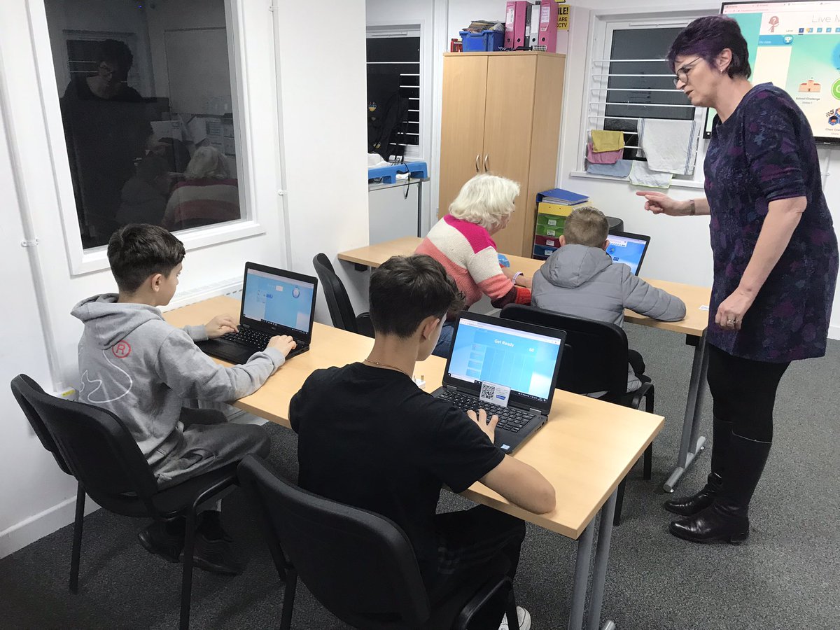 CATCHLeeds's tweet photo. Tonight was our first session of @mathletics3pl - supporting young people outside of school with maths tuition. Thanks to Janet, Jane &amp; Lindsey for giving up their time. Mathletics provides learners with the chance to put their maths skills to use through activities &amp; challenges. https://t.co/A5O13hQbqh
