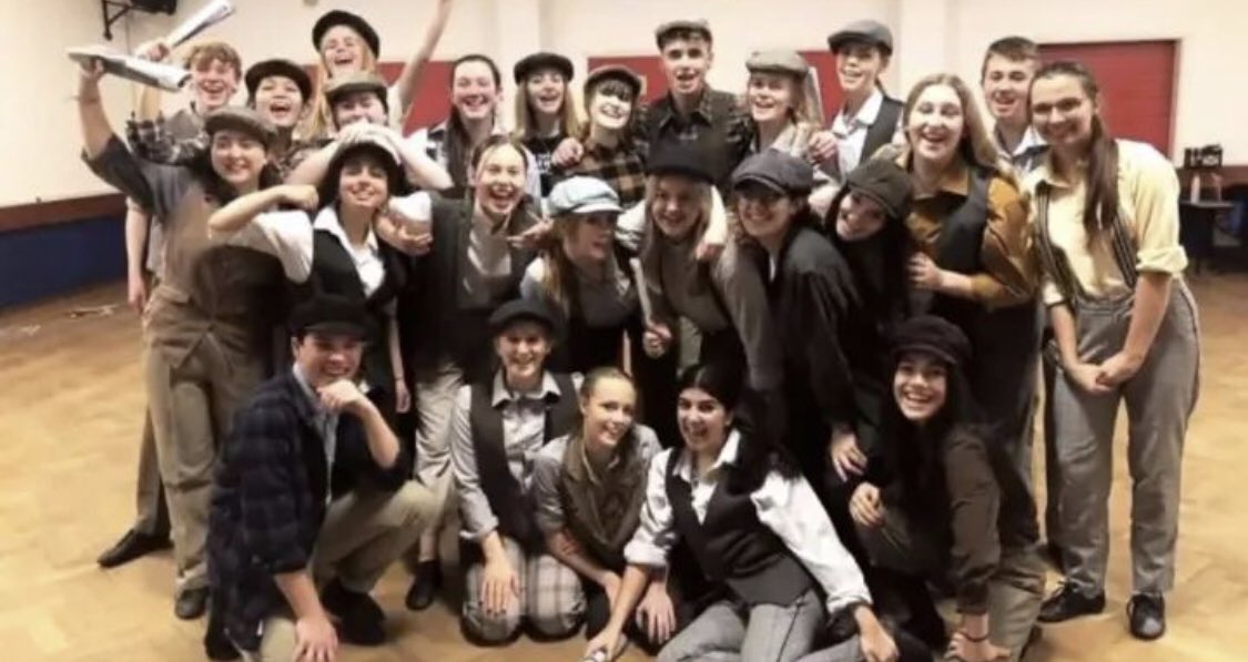 RubyOcallaghan5's tweet photo. Such a great show yesterday well done everyone thank you The British Theatre Academy @BTAOnStage for an amazing opportunity to perform with the pro adults!!!❤️🗞 https://t.co/4rr4cNCJDg