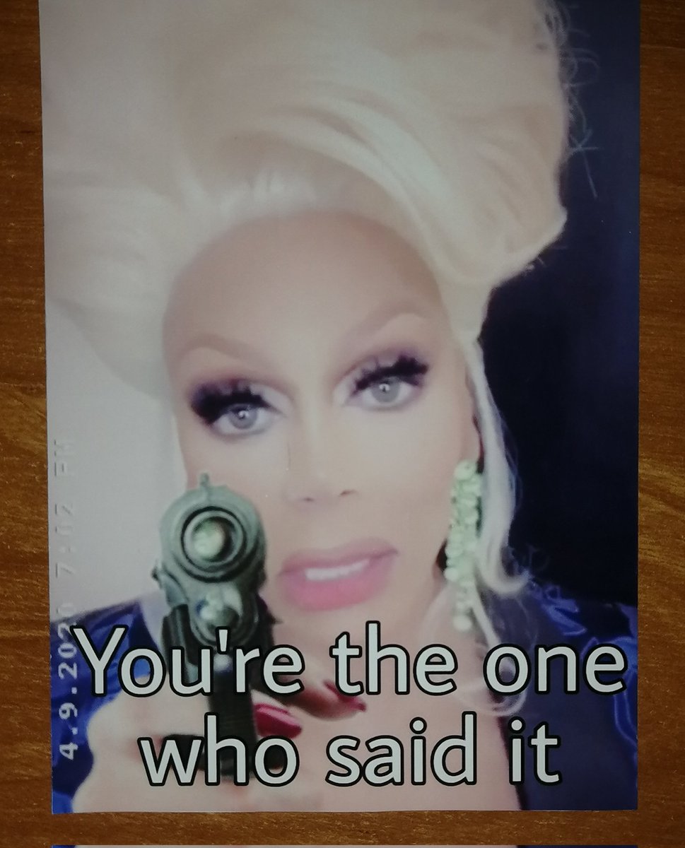 Mrs_Delilahh's tweet image. @RuPaul Mama, help! She wanna blame it on the edit! 
Sending love from RUssia💋 #BlameItOnTheEdit