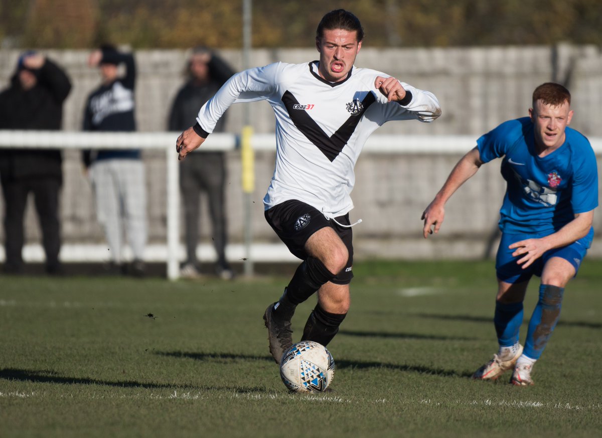 Ashington_FC's tweet photo. 🎙️🎙️ PLAYER INTERVIEW 🎙️🎙️ | DANNY ANDERSON: “THE FANS DESERVE A LOT OF CREDIT” - By Brian Bennett (@ScoopBB)

Photo: Ian Brodie (@BrodieIan)

🔗 | https://t.co/7m2vLAIdzD https://t.co/aBbophbO5x