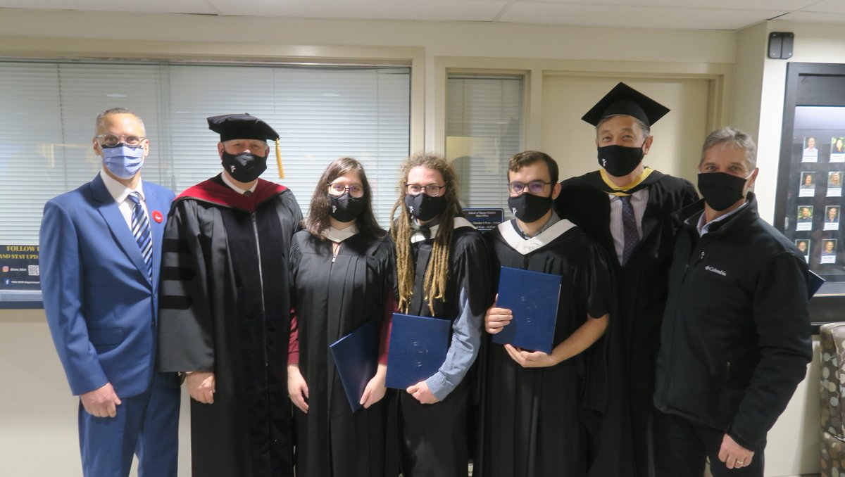 CanILConnect's tweet image. Shout out to our most recent graduates! Last Saturday we celebrated as 7 students successfully completed their Master of Arts in Linguistics. Well done!