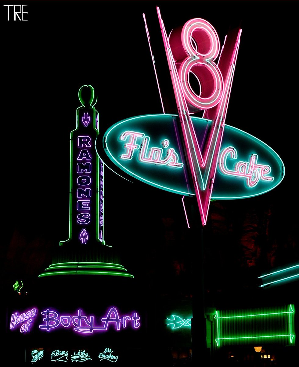 RankledEngineer's tweet photo. I usually like long exposures for #neon, but a high contrast image looks good too.

#neonlights #carsland #floscafe #ramonesbodyart #ramoneshouseofbodyart #californiaadventures #californiaadventurepark #flosv8cafe #therankledengineer #disneyland #disneyparks #disneyphotography https://t.co/lMEPaxIpHe