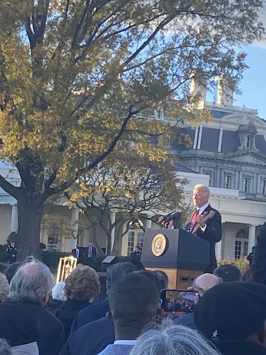 PressSec46's tweet photo. Bi-partisan infrastructure deal (clean drinking water for kids, broadband access for everyone, investment in electric vehicles and charging stations and union jobs jobs jobs ) = a big flippin deal https://t.co/tO5P2TPkrC