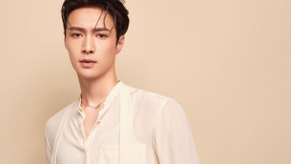 Чжан Исин. Лэй эксо. Лэй из EXO