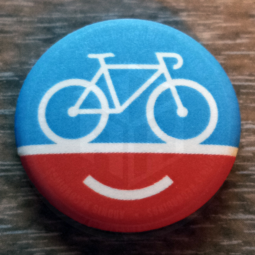 AcidOriginator's tweet photo. Here's the latest items I've earned for riding 96 miles or more. The Ride With Pride challenge patch. Get out there and ride #Jackulators! @peopleforbikes @pfb_ridespot https://t.co/GXBNW1ewdN