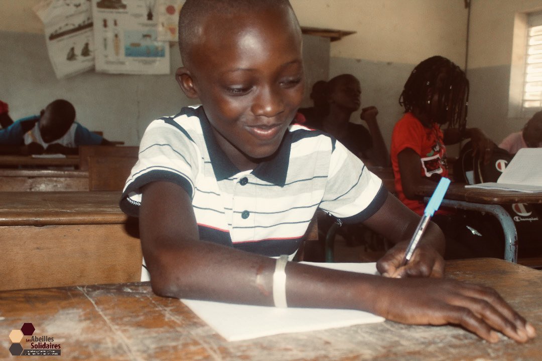 LESAS_LESAS's tweet photo. Bravo à l’équipe de l’association @LESAS_LESAS  1600 enfants scolarisés en 2021 ❤️❤️❤️❤️ good job https://t.co/e0K8UJFUsm