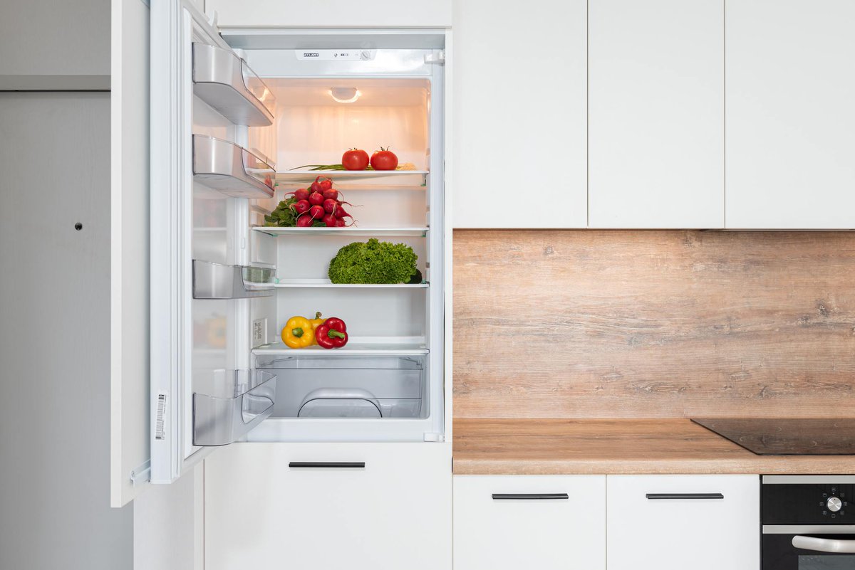 It’s national clean your fridge out day – check out this article for some tips to make cleaning your fridge out less of a chore! realtor.ca/blog/5-fridge-…