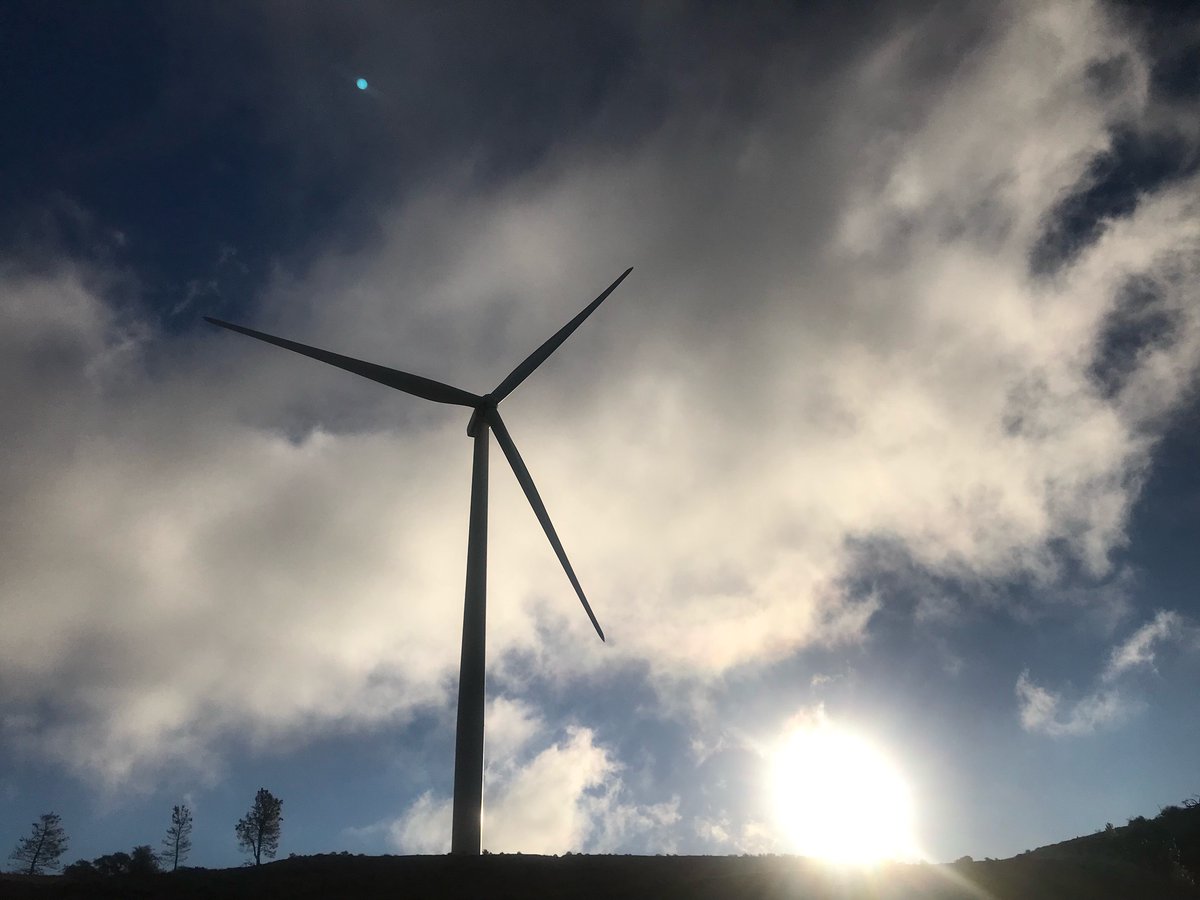 SFBART's tweet photo. After reaching 100% GHG-free energy in 2020, BART is transitioning to get more renewable energy sources to power our system.

Working with places like Sky River Wind Farm near Tehachapi, BART is purchasing renewable energy to make our clean energy even cleaner -- and also save $. https://t.co/6X0Q7OfFT7