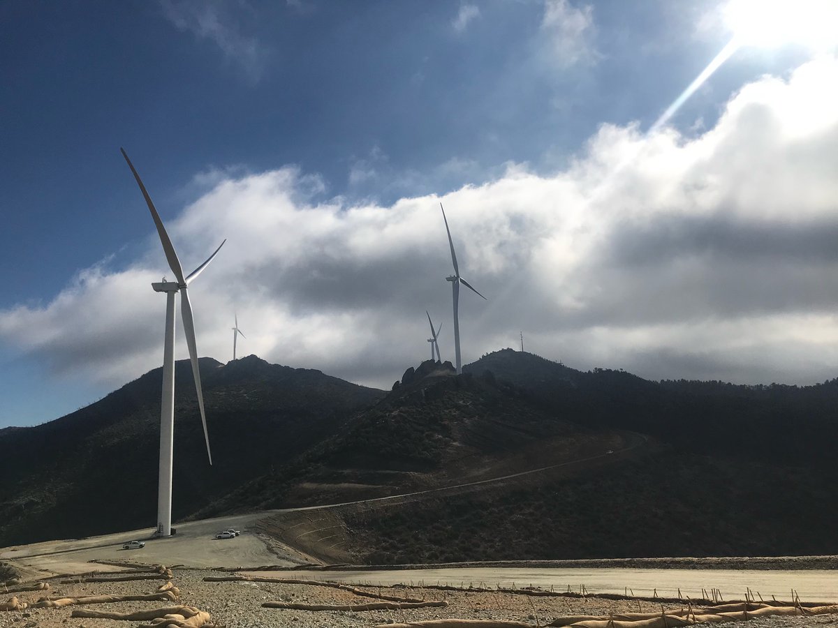SFBART's tweet photo. After reaching 100% GHG-free energy in 2020, BART is transitioning to get more renewable energy sources to power our system.

Working with places like Sky River Wind Farm near Tehachapi, BART is purchasing renewable energy to make our clean energy even cleaner -- and also save $. https://t.co/6X0Q7OfFT7