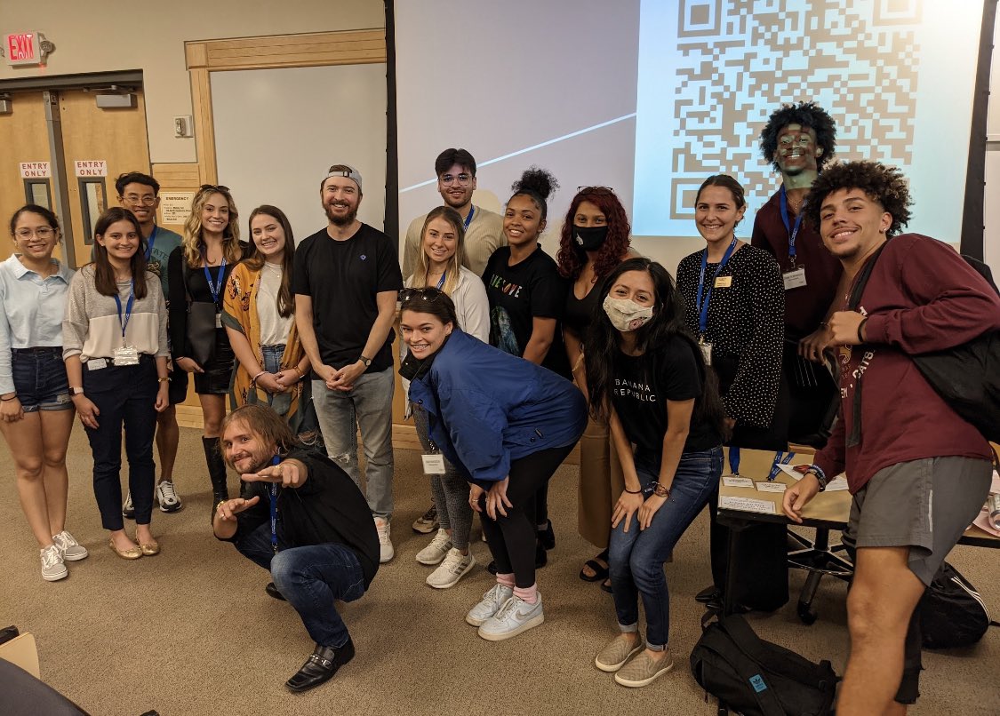 txst_ama's tweet photo. No more meetings for this semester 😢 but look how much fun everyone had at the last meeting! We loved learning about @loom #marketing #txstama #txst #americanmarketingassociation https://t.co/k2bVlu9pV7