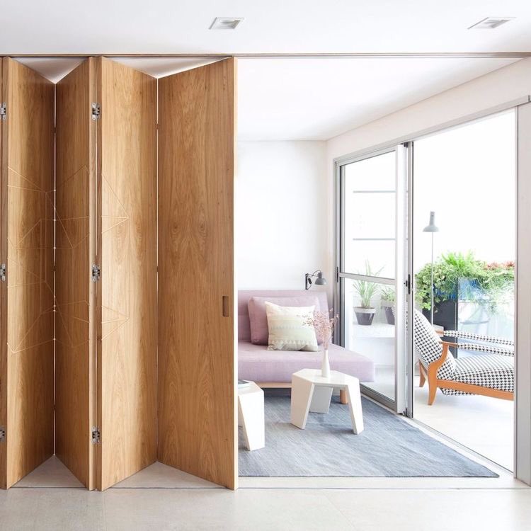 Home_des1's tweet photo. فواصل ديكورية متحركة للفصل بين منطقتين في المنزل 1️⃣

#ديكور #ديكورات_داخلية 
#تصميم #تصميم_داخلي #فن #interiordesign https://t.co/vO3kFw4w9g