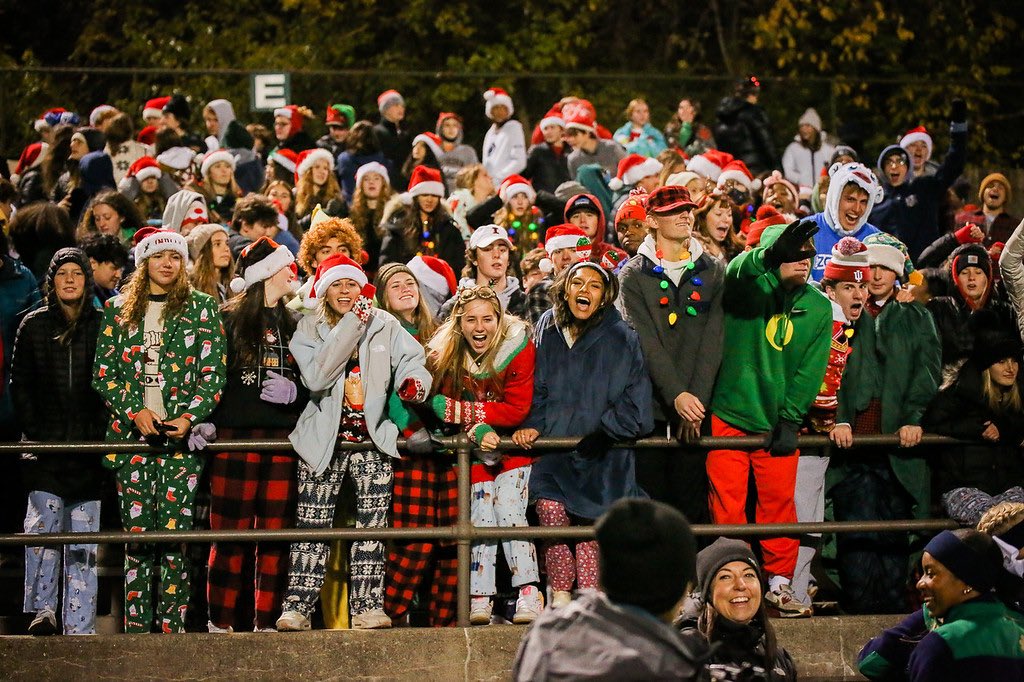 CHSNightmare's tweet photo. Just your daily reminder that WE WANT THE BANNER ;)
@WISH_TV @cliffWISH8 @OliviaRayWISH @BrianEckstein @AdamDuwel @BlakelyIv @Henrybredemeier @GoCathedral @gochsathletics #BannerBound @LaceyNix https://t.co/xox2tmoXye