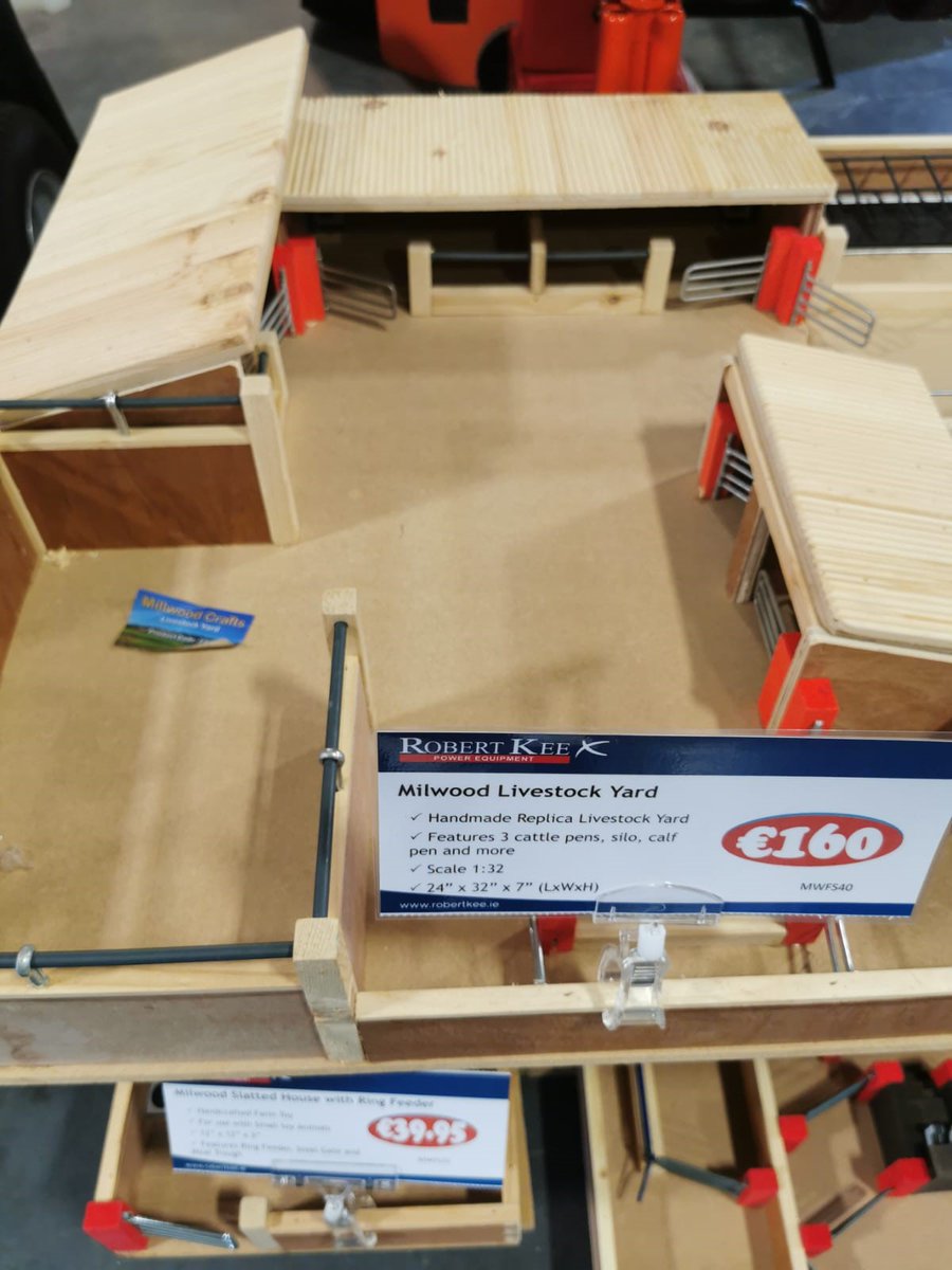 RobertKee_DL's tweet photo. Millwood Handcrafted Farmsets for all the little farmers 😍
#Christmas2021 #Toys #Farming #RobertKee https://t.co/XkuUL2s2Fg