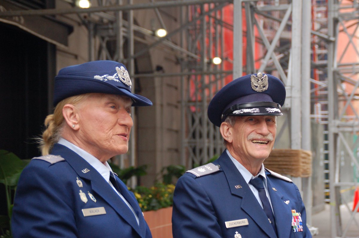 NYwingCAP's tweet photo. Featured here are Lt Cols Walker and Zuckerberg (left to right). Both have served at Wing, Group &amp; Region together with Lt Col Zuckerberg having been the previous NYCG/CC and Walker being the current CC. 

#vetsday #nycveteransday #nycparade #civilairpatrol #ny #nyc https://t.co/t33tJM3lGJ