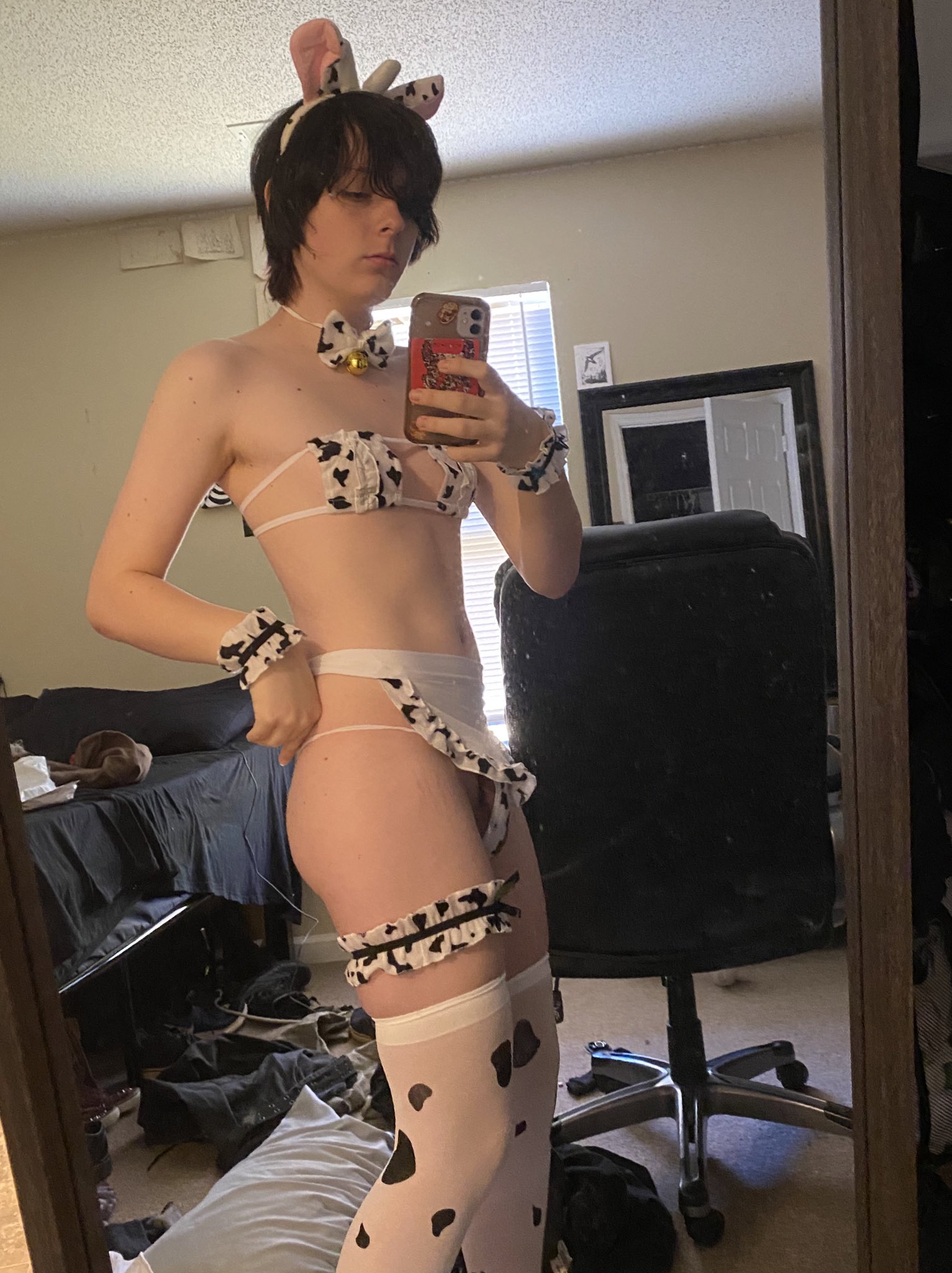 Ghost 🔞 on Twitter: "Haha “moo” y’know? https://t.co/EM4MeVaGRc" / Twitter