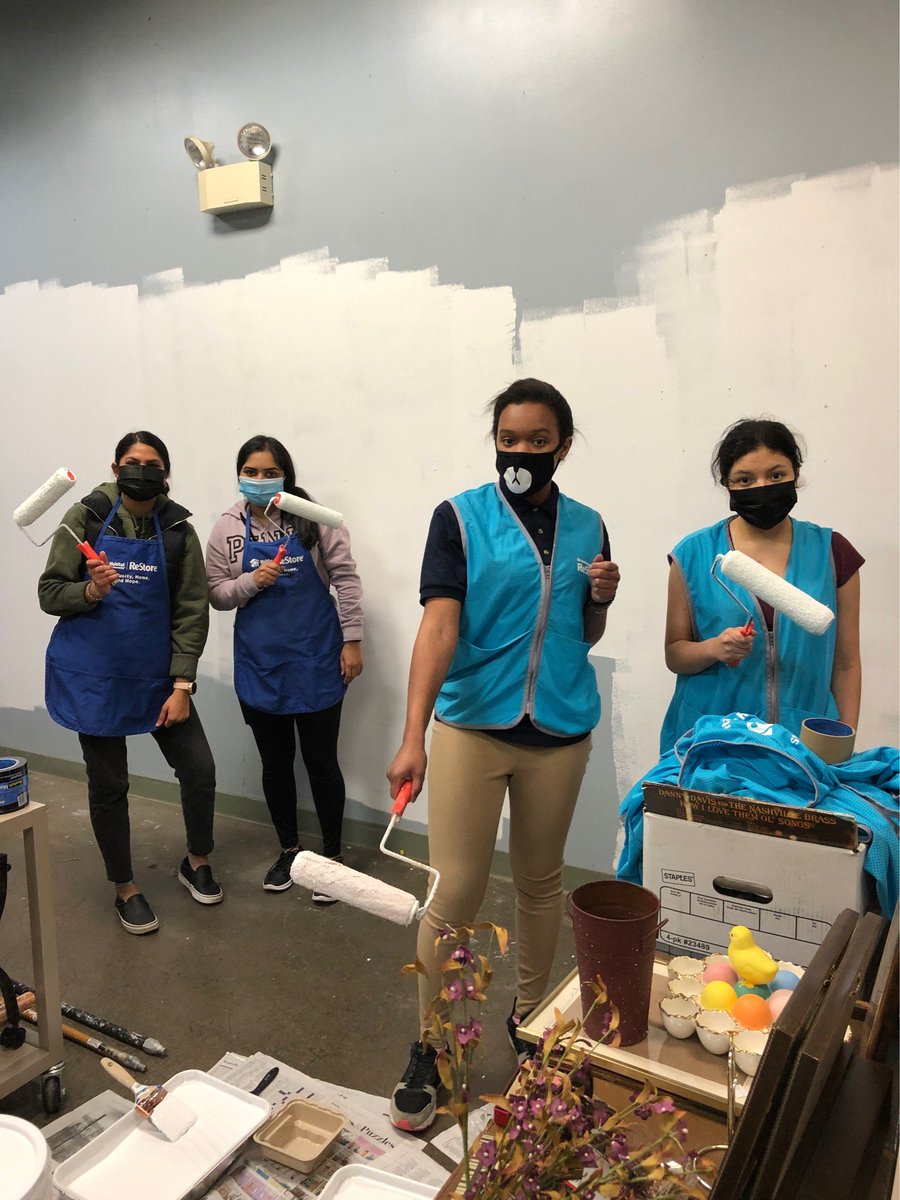 state_lion's tweet photo. The LAmbs were doing important work last weekend at the Habitat for Humanity ReStore! https://t.co/NvgRegY4qa