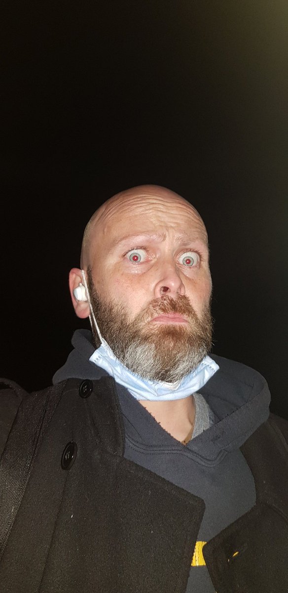 PabloBonzo's tweet photo. Decided to walk from Byker to Regent Centre and my Google Maps is sending me on the most terrifying poorly lit route possible. #RedWalk https://t.co/HBDcMpuGhD