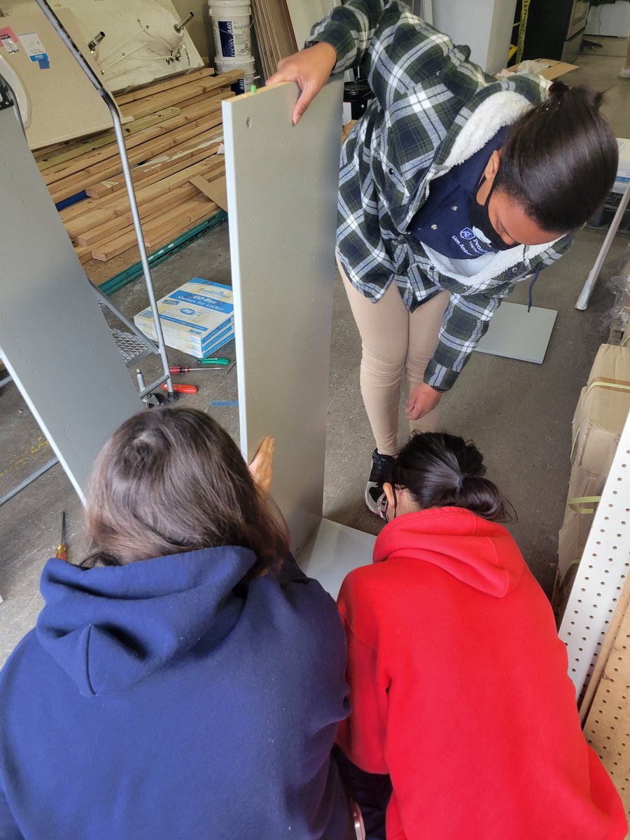 state_lion's tweet photo. The LAmbs were doing important work last weekend at the Habitat for Humanity ReStore! https://t.co/NvgRegY4qa