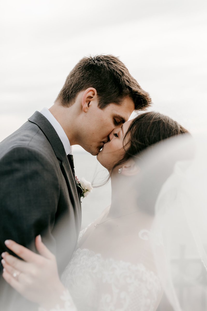 __Tr3v__'s tweet photo. Life update!!!

I got to marry the love of my life a little over a week ago, and I couldn’t be any happier ❤️

Thank you for being everything I could’ve asked for @___J3N___ https://t.co/7UY4uTyLbR