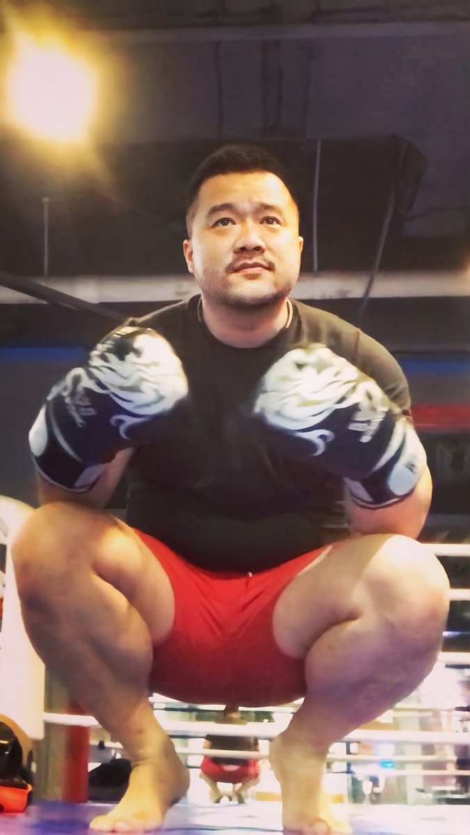 arres1110's tweet photo. Boxer... https://t.co/9EaaaTVifS