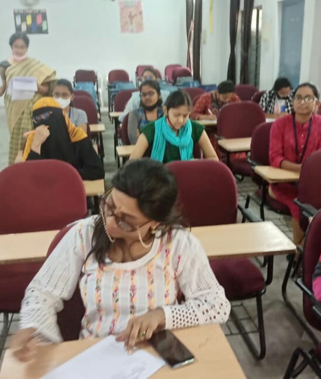 Rangareddy_nyks's tweet photo. Block level Declamation Contest Competition on Patriotism &amp; Nation building at Rishi MS institute of engineering and technology for Women, Kukatpally, Rangareddy Dist.
#nyks  #NYKSINDIA #declamation #declamationcompetition #declamation🗣️ #nyksdeclamationcontest #nyksrangareddy https://t.co/l7TQkZCSUS