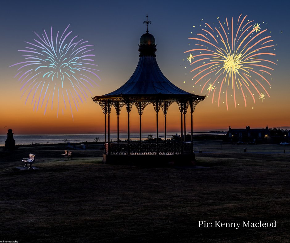 The Countdown to Christmas event on Nov 27 will include a short fireworks display from the Links at 5pm. 

We hope you have the chance to enjoy them. 

Please enjoy them safely:

Watch from your own location 
Avoid crowded spaces
Keep a safe distance from the sea and harbour