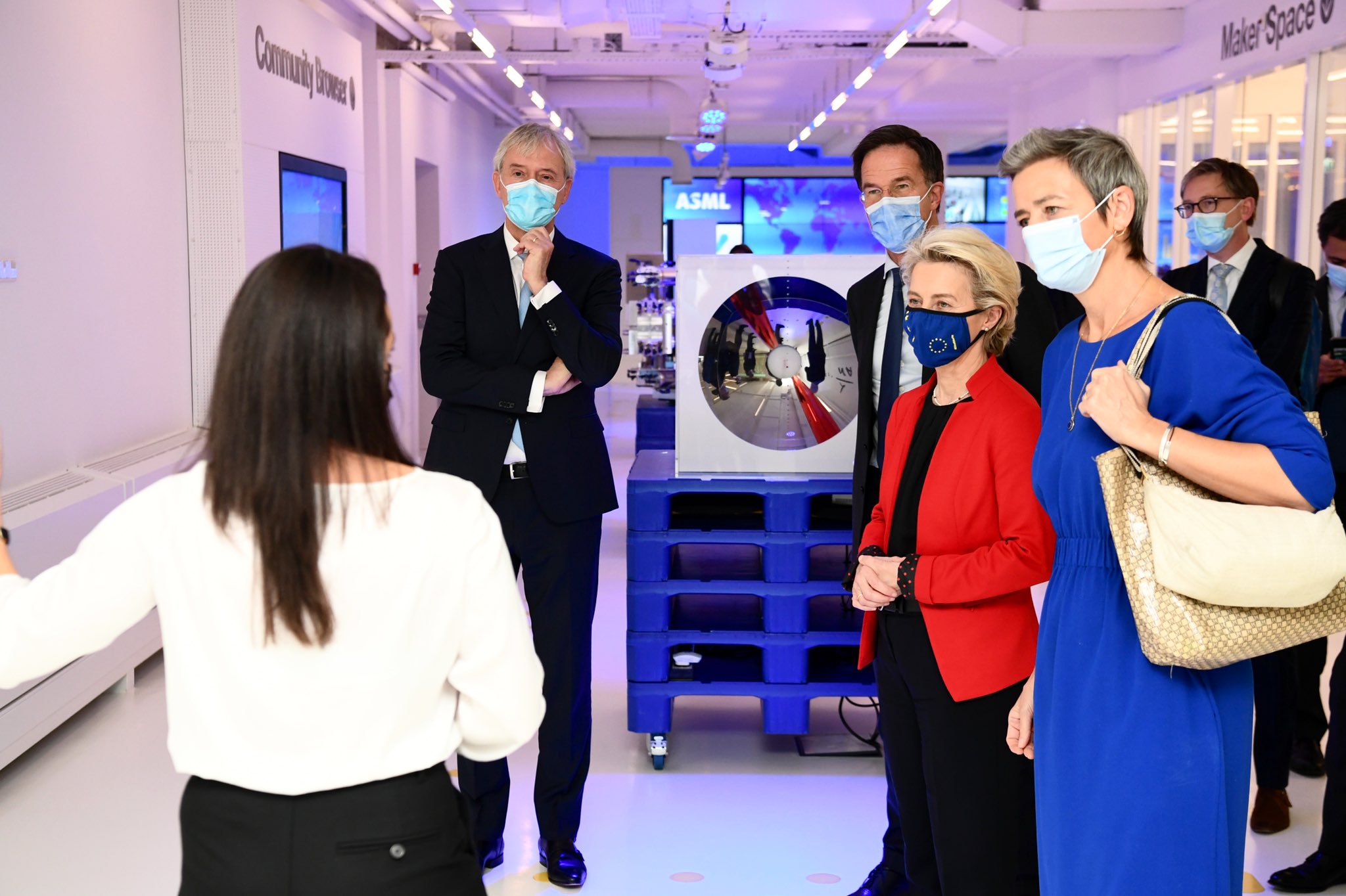 Ursula von der Leyen on X: To succeed, we need: 1. More coordination  between research activities in this sector 2. To get better on chip design  3. To build up production capacity Ursula von der Leyen on X: To succeed, we need: 1. More coordination  between research activities in this sector 2. To get better on chip design  3. To build up production capacity