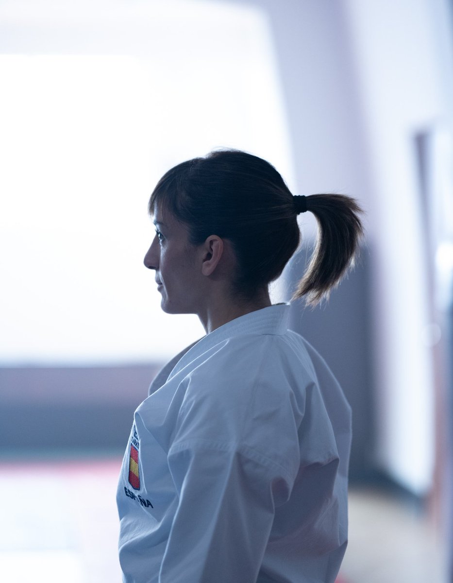 sandrasankarate's tweet photo. Mañana comienza el Campeonato del Mundo.  VAMOS #TeamEsp 🇪🇦
Mi categoría será el próximo jueves 18 💫🥋💪🔥

#Karate #Focus #Motivation #DreamsComeTrue #Training #SandraSanKarate
📸 @Olympics @olympicchannel https://t.co/2kwQR3nfp3