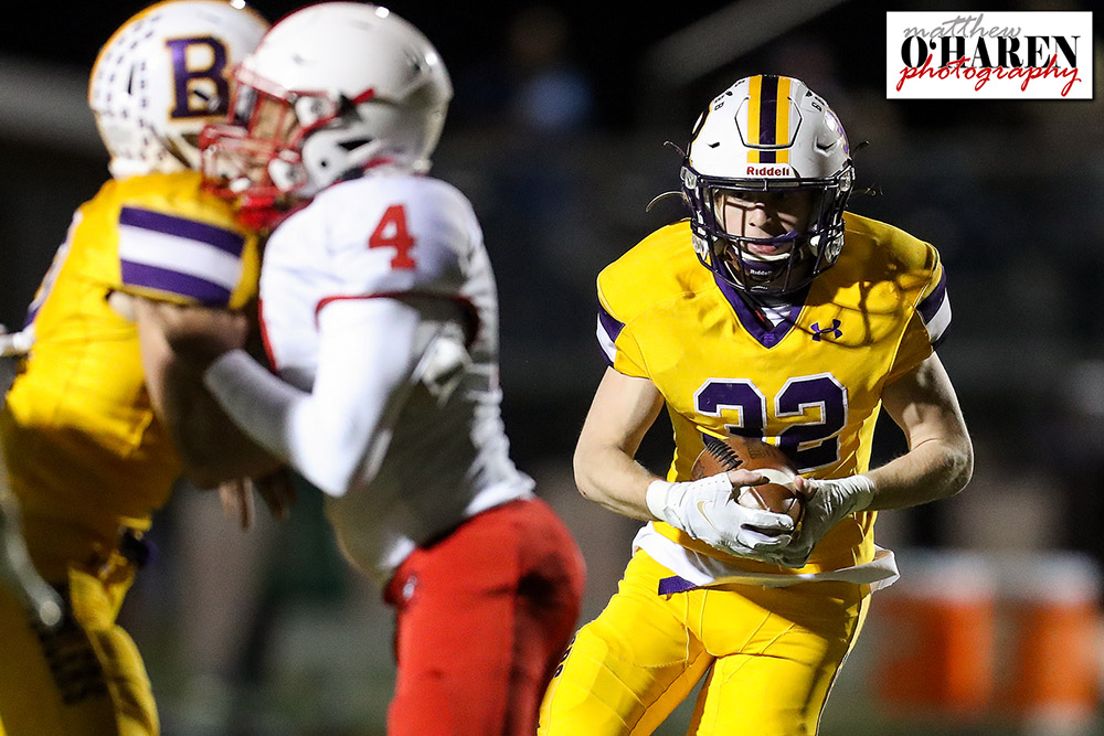 moharenphoto's tweet photo. .@BubblerFootball dominate with a 35-7 win over the @HASDhawks in the @piaadistrict3 3A semifinals Friday evening at Ecker Field. @PennLive @pasports @Pa_Preps @pennhsfootball @GoBubblers @South_Middleton #GoBubblers #bubbletown #bubblerfootball #highschoolfootball #pahsfootball https://t.co/WwuuvpXJkt