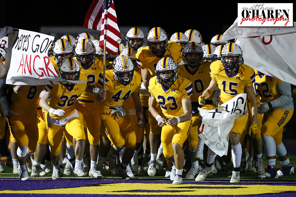 moharenphoto's tweet photo. .@BubblerFootball dominate with a 35-7 win over the @HASDhawks in the @piaadistrict3 3A semifinals Friday evening at Ecker Field. @PennLive @pasports @Pa_Preps @pennhsfootball @GoBubblers @South_Middleton #GoBubblers #bubbletown #bubblerfootball #highschoolfootball #pahsfootball https://t.co/8Yi1L0z2s3