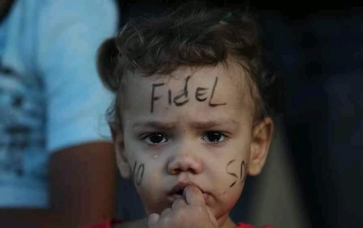 ArdilaQuezada's tweet photo. Cuba ha soportado el bloqueo criminal de los EEUU. Ahora resulta que los imperialistas se sienten los ofendidos. Que de acaite estos imperialistas.
#ComiteDeJovenesFNT
#FNTNiUnPasoAtras
#FNT
#AndenNacional 
#FETSALUD
#FEPDES 
#UNE 
#CSTJoseBenitoEscobar 
#FESITUN
#CTCP https://t.co/BZq3fnRzxh