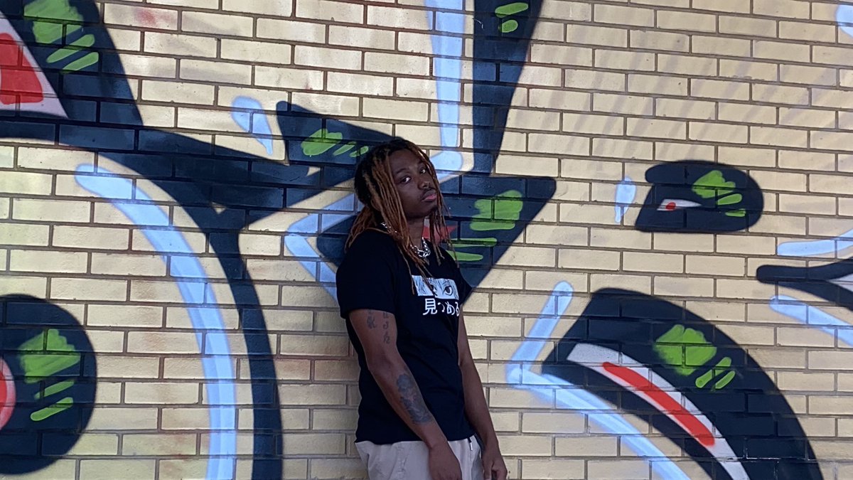 acxsthelegend's tweet photo. A thread of beat snippets/songs I’ve produced, songs I’ve engineered, and songs I’ve remixed https://t.co/e7L4OcaMuW