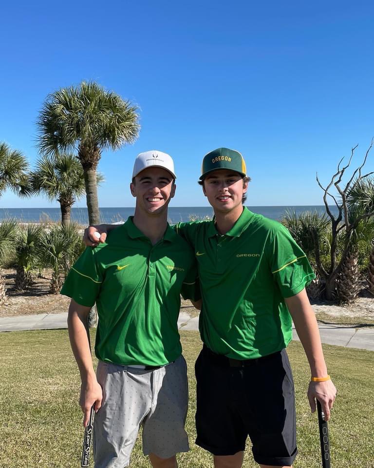 radarsam26's tweet photo. This is awesome!! Jacob Boliba played in the NCCGA Championship this past weekend in Hilton Head, SC representing the University of Oregon! #rolemode #RedhawkProud https://t.co/UwyufQopkx