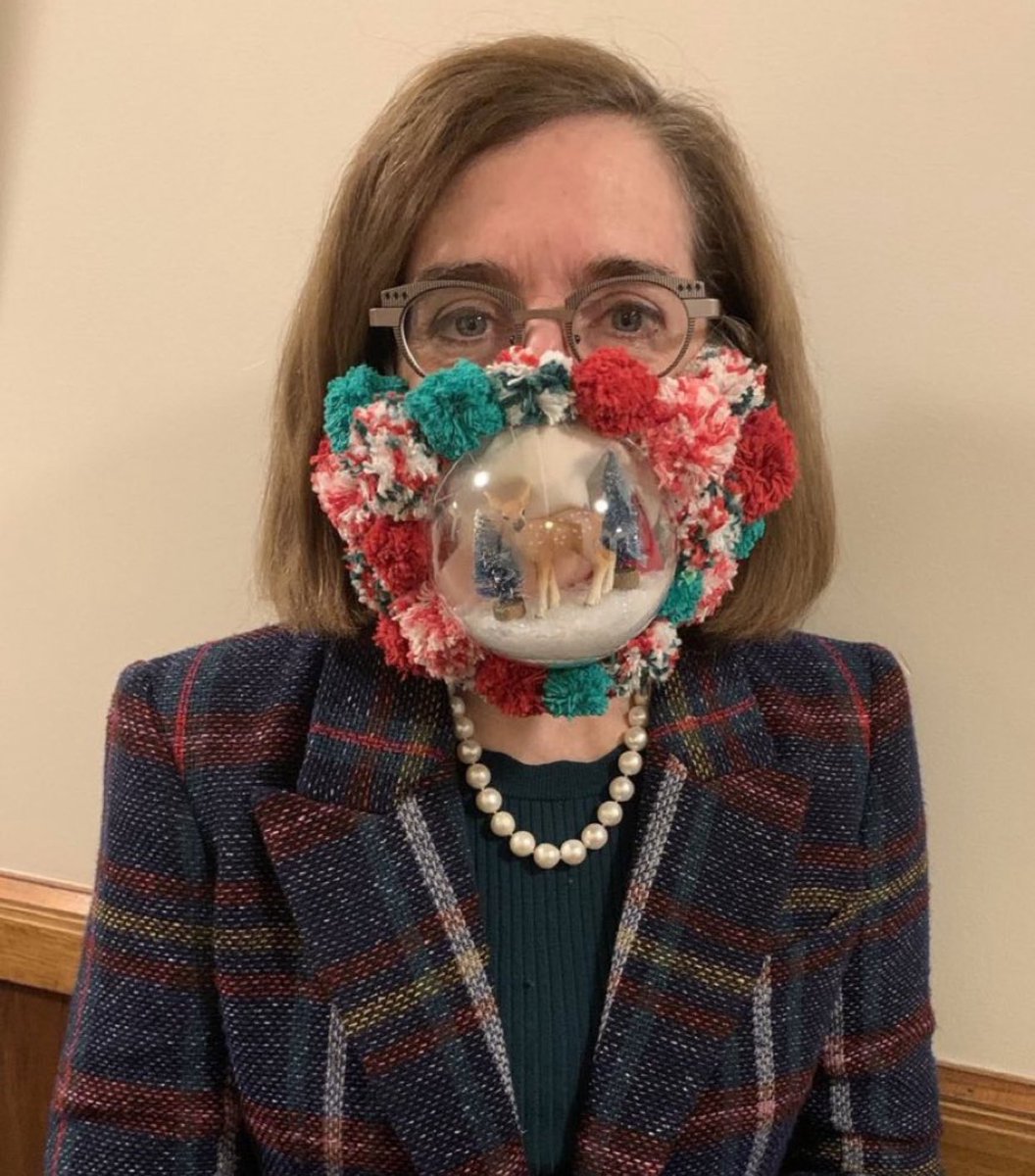 FrancisBoulle's tweet photo. If you were wondering why Oregon has essentially become a failed state this is the actual Governor https://t.co/H427uWi72Q