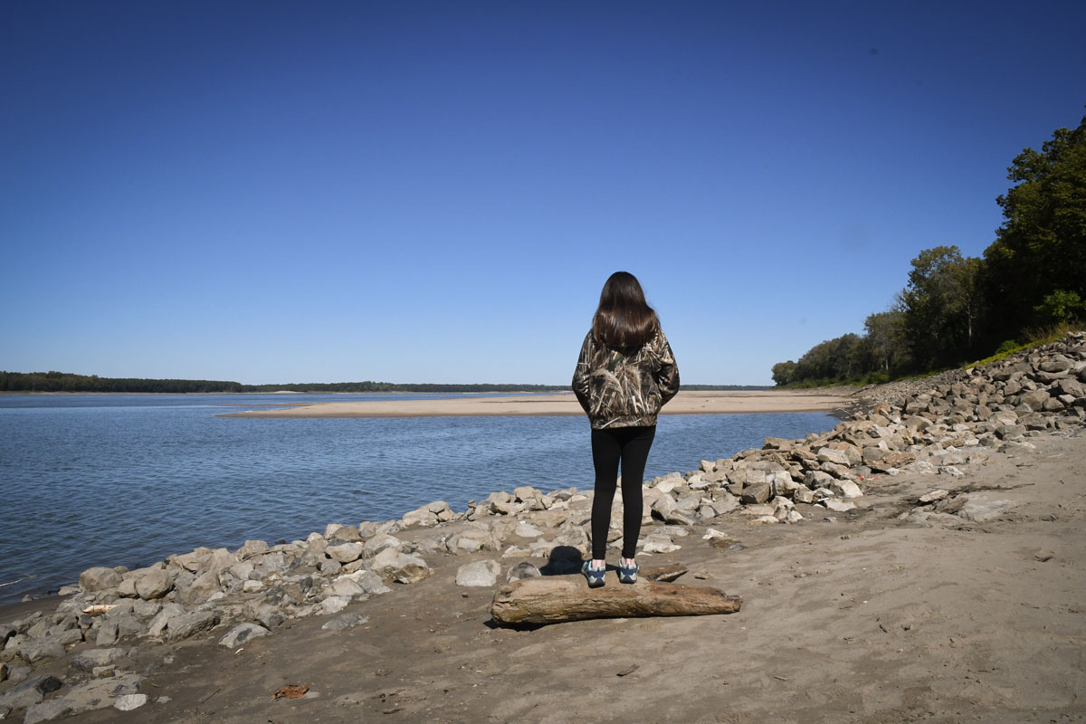 theTNmagazine's tweet photo. With its proximity to the Mississippi River, this state park has some of the most beautiful land in the Volunteer State. #TNparks #TNtravel https://t.co/URV9QTzX9b https://t.co/uu9Wshjxec