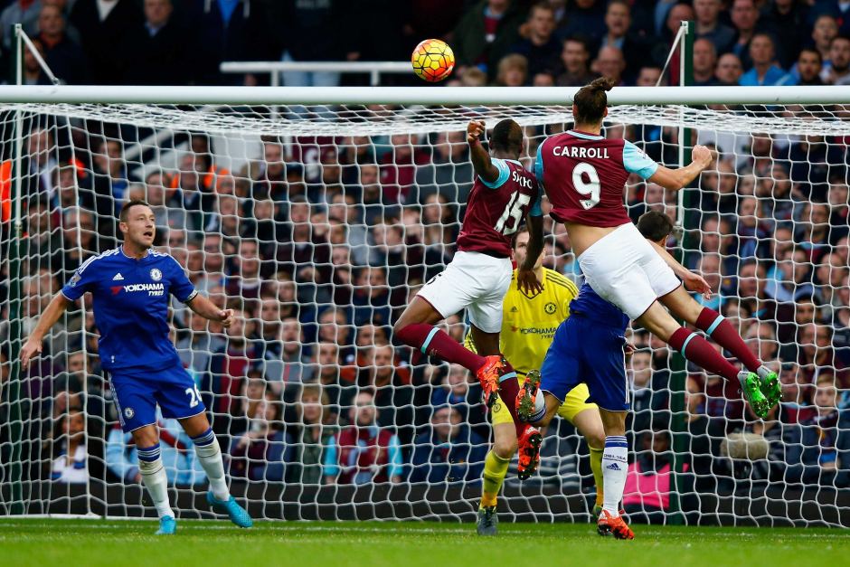 Former Newcastle United and England Striker Andy Carroll has signed for Championship side Reading FC on a short-term deal until the middle of January. 

Unamkumbukaje Andy Carroll? 

Photos Courtesy.