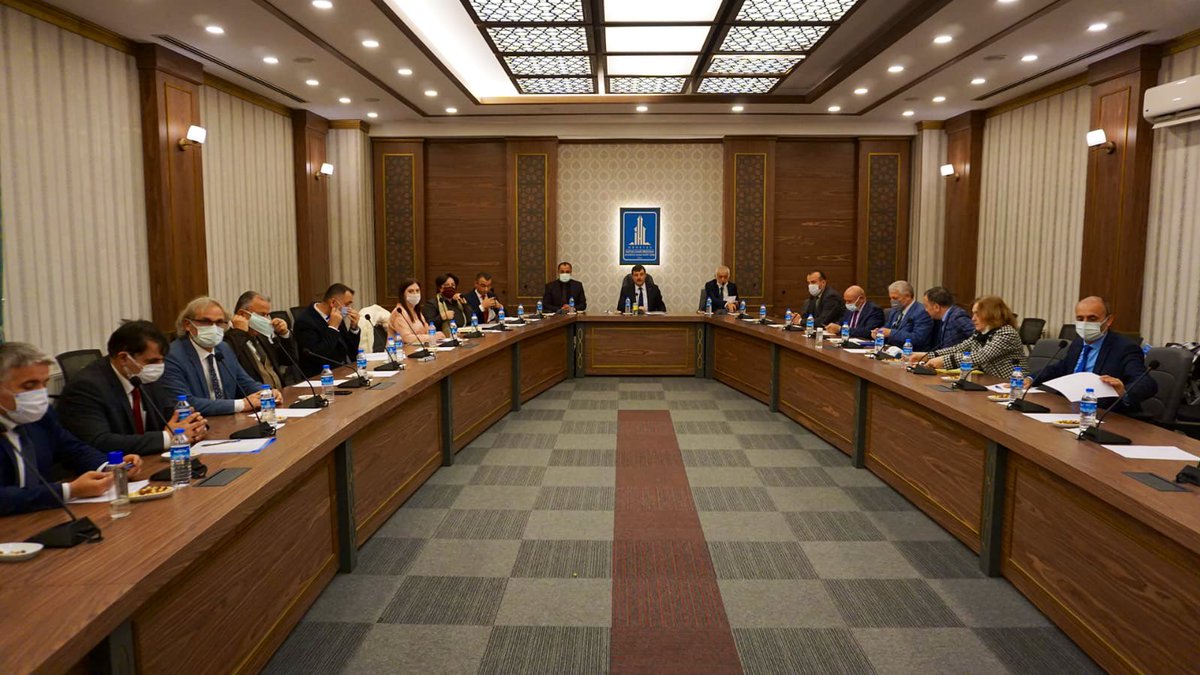 mebhbogm's tweet photo. Genel Müdürümüz Sabahattin Dülger Rize’de halk eğitimi merkezlerini ziyaret etti.
Ziyaretlerin ardından merkez ve ilçe halk eğitimi merkezi müdürleri ile istişare toplantısı gerçekleştirdi.

📌https://t.co/xatvG2nQZv

@RizeMeM @emen_engin 
@sdulger43 @tcmeb https://t.co/qcK6ISh6F6
