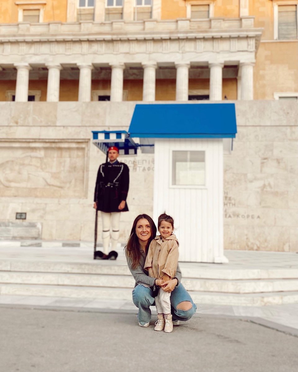 AnisaStoli's tweet photo. My #fullcircle moment!

1st photo: my little sister &amp; I at the Greek Parliament before immigrating to Canada. I vividly remember thinking that I would come back to Greece one day.

2nd photo: my daughter &amp; I last Saturday… after moving back to Greece 21 yrs later! https://t.co/tTtHf68MJ5