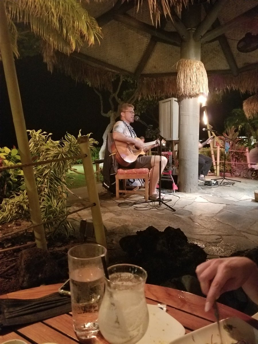 _davewiff's tweet image. Day 5: First full day in Maui (first less-than-ideal weather day no room to complain).  Snorkeling off of Black Rock Beach was the highlight of the day, capped by some late night music.