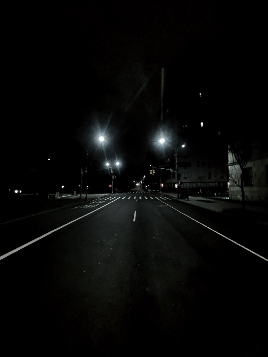 JaiOh81's tweet image. #nyc #shotandeditedoniphone