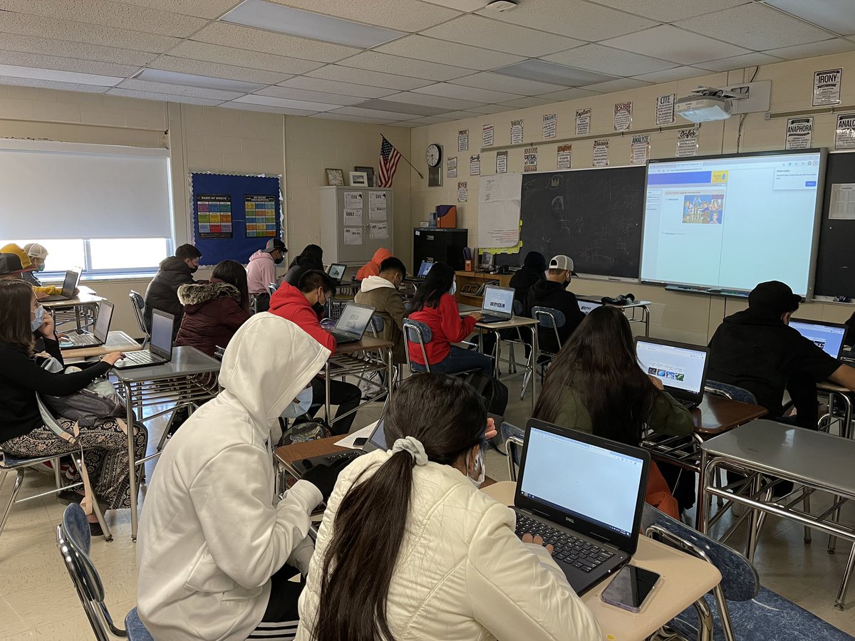 CHS ENL students using <a href="/rosettastone/">Rosetta Stone</a> today to practice reading, writing, listening and speaking! #technology <a href="/CarmelENL/">Carmel_ENL</a> <a href="/CarmelHS_info/">CarmelHS_info</a>