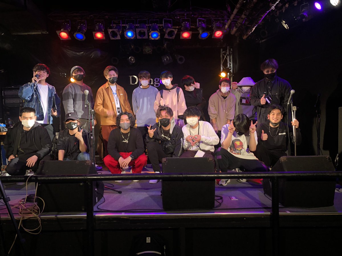 ybx_2_'s tweet photo. 今回のベスト16の記念写真でございます！！！！！！！ https://t.co/WIXPV5I7y0