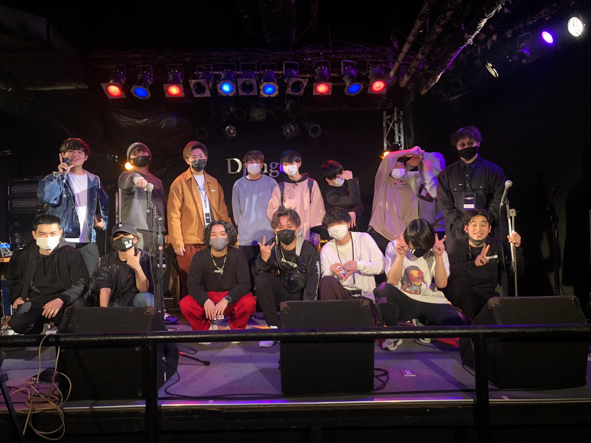 ybx_2_'s tweet photo. 今回のベスト16の記念写真でございます！！！！！！！ https://t.co/WIXPV5I7y0