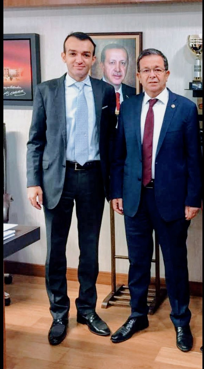 <a href="/Akparti/">AK Parti</a> Aydın Milletvekilimiz Sn.<a href="/bekirkuvveterim/">Bekir Kuvvet ERİM 🇹🇷</a> e karşı yapılan iftira kampanyası, halkın kendisine olan sevgi ve inancı karşısında işe yaramadı
Sn.Cumhurbaşkanımız liderliğinde millete hizmet etmek için #İnandığınYoldaYürü anlayışını benimseyen vekilimizin her daim yanındayım